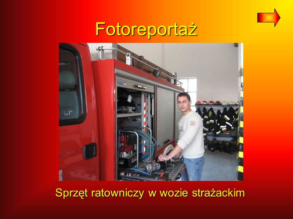 Fotoreportaż Sprzęt ratowniczy w wozie strażackim Sprzęt ratowniczy w wozie strażackim