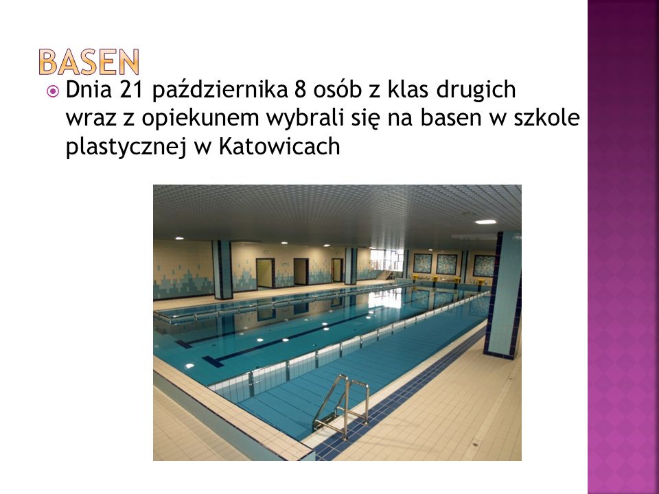 Dnia 21 października 8 osób z klas drugich wraz z opiekunem wybrali się na basen w szkole plastycznej w Katowicach